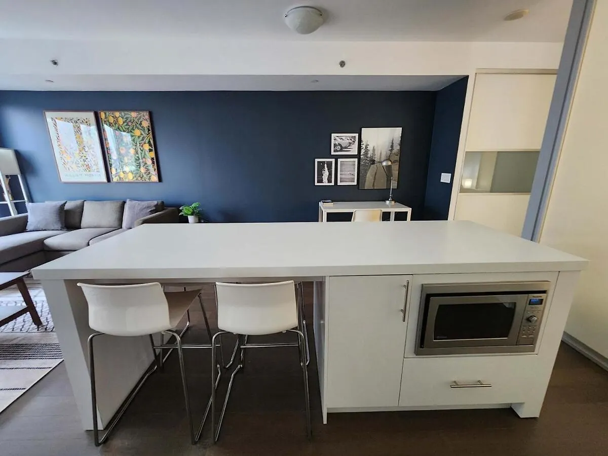 Queen St West Haven - Modern Loft, Downtown Toronto, Free Parking अपार्टमेंट Toronto