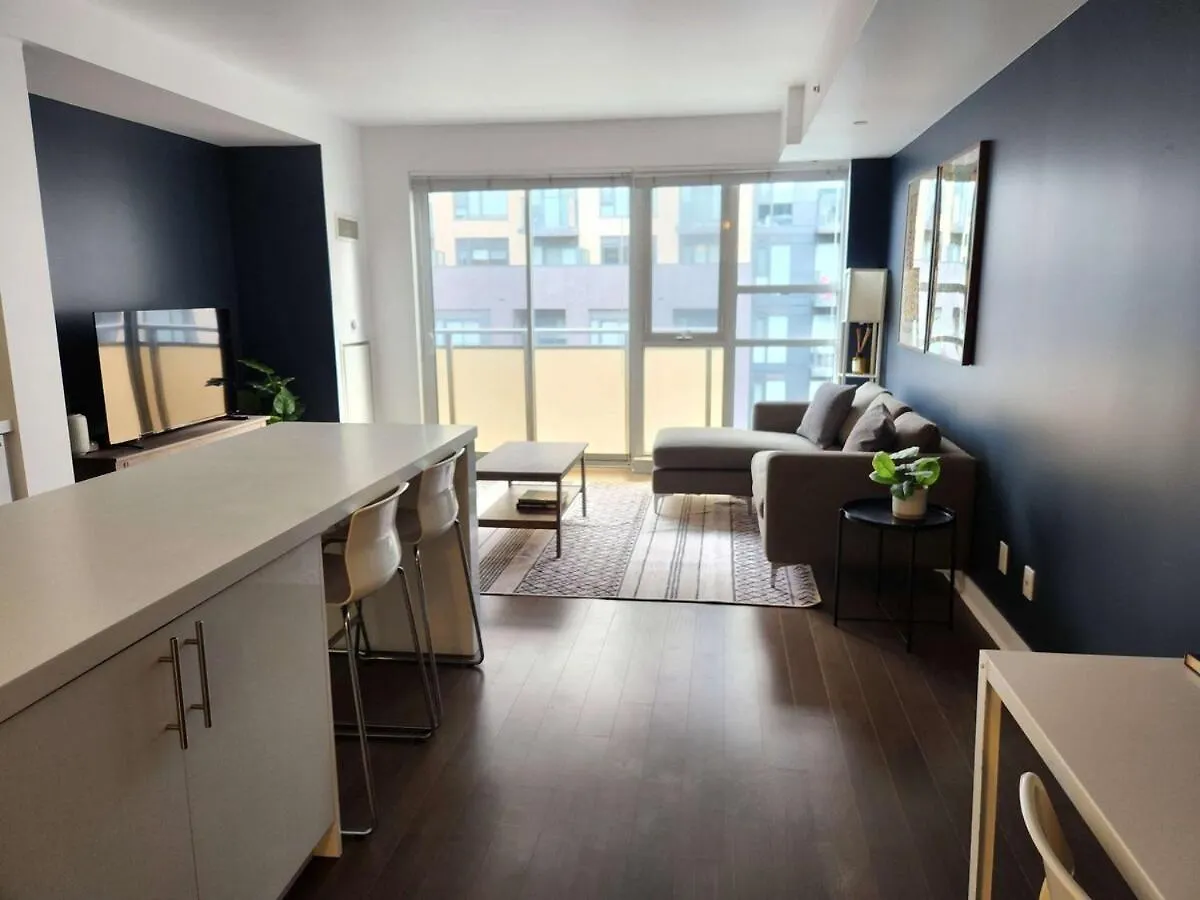 Queen St West Haven - Modern Loft, Downtown Toronto, Free Parking Lägenhet Toronto