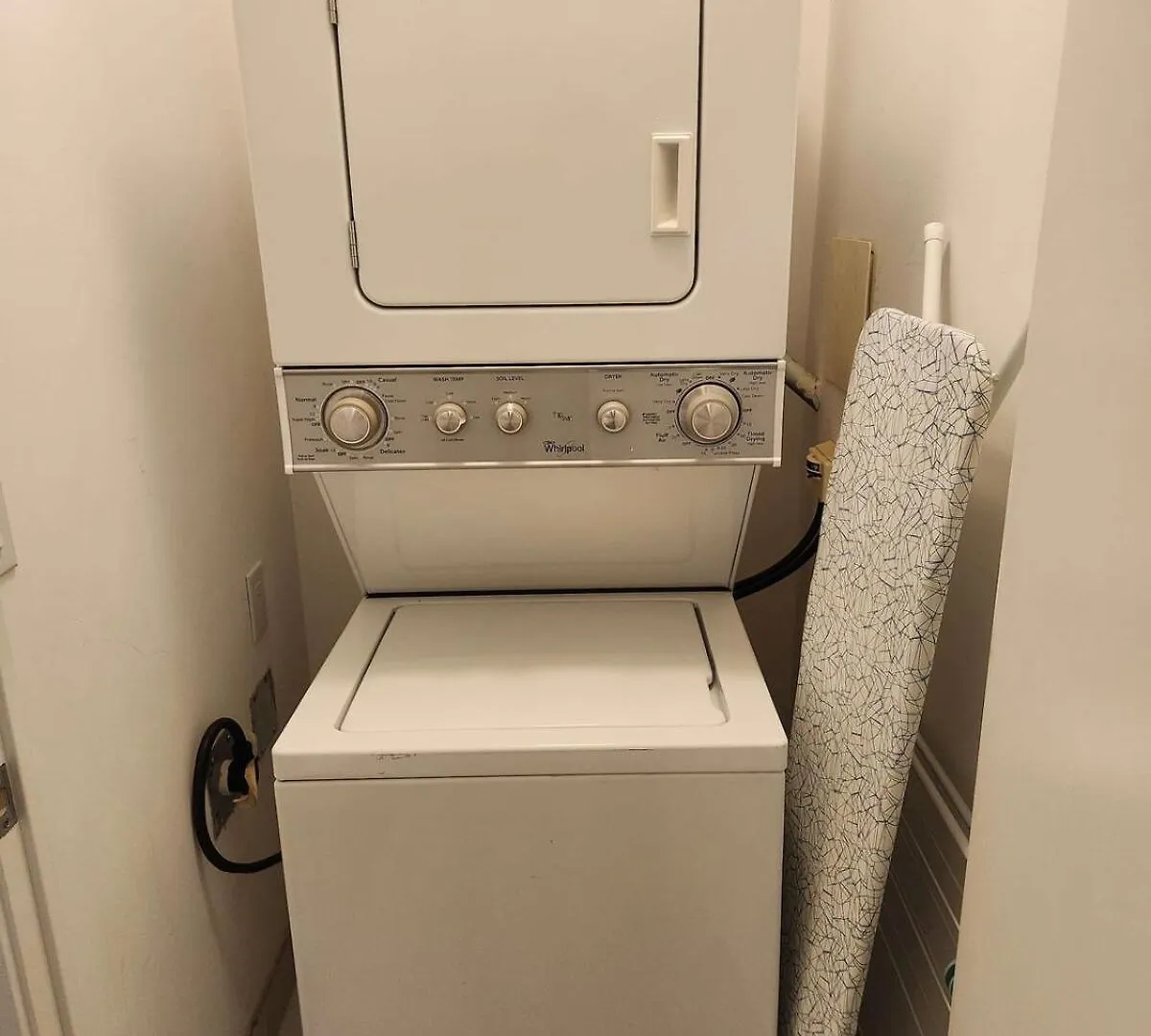 Queen St West Haven - Modern Loft, Downtown Toronto, Free Parking Toronto