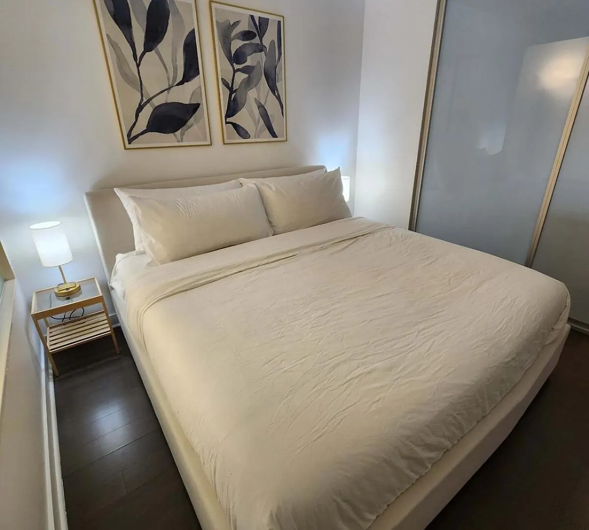 Lägenhet Queen St West Haven - Modern Loft, Downtown Toronto, Free Parking Kanada